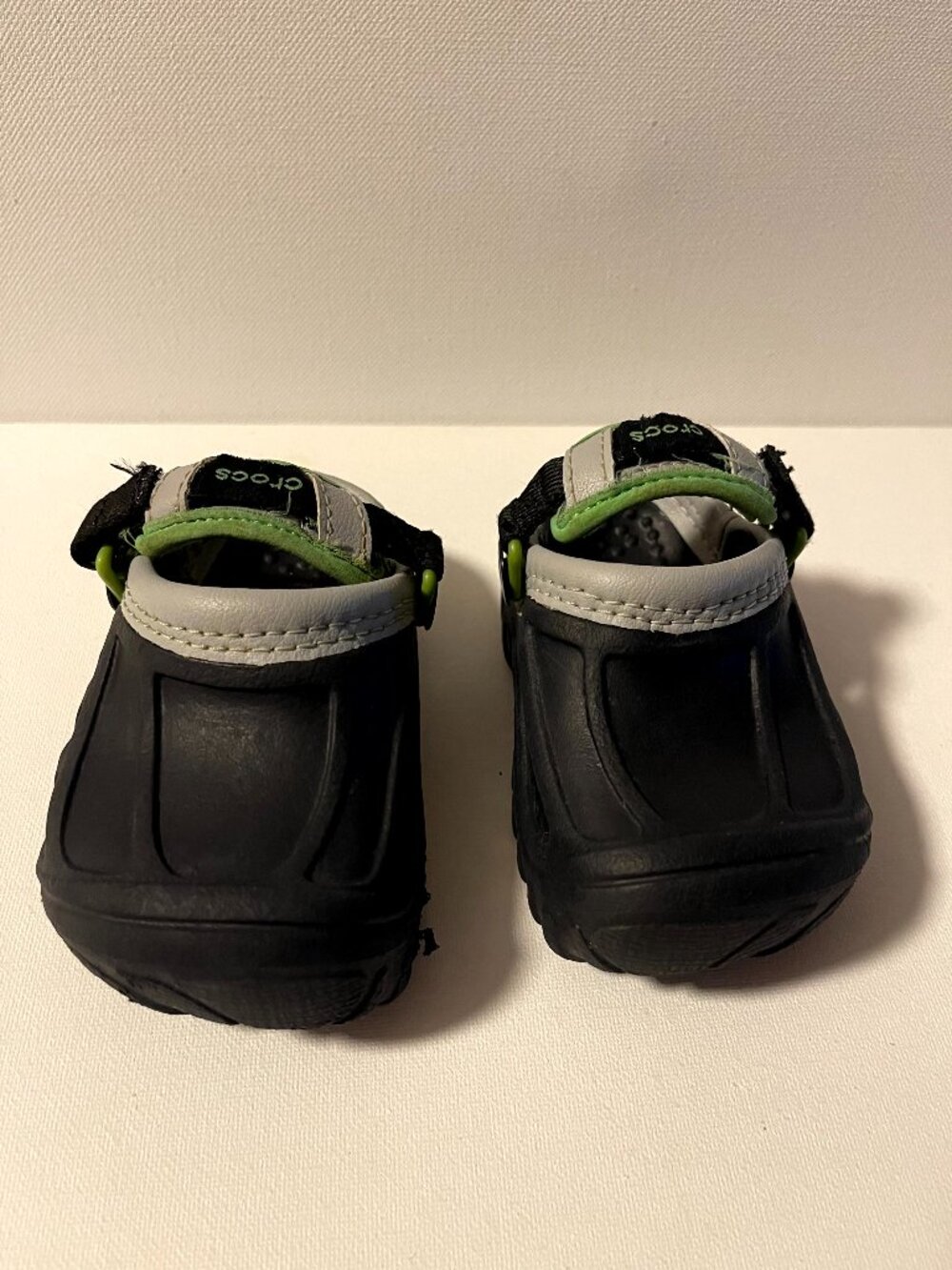 Kids Crocs C4-5 Black with Elastic Adjustable Heel